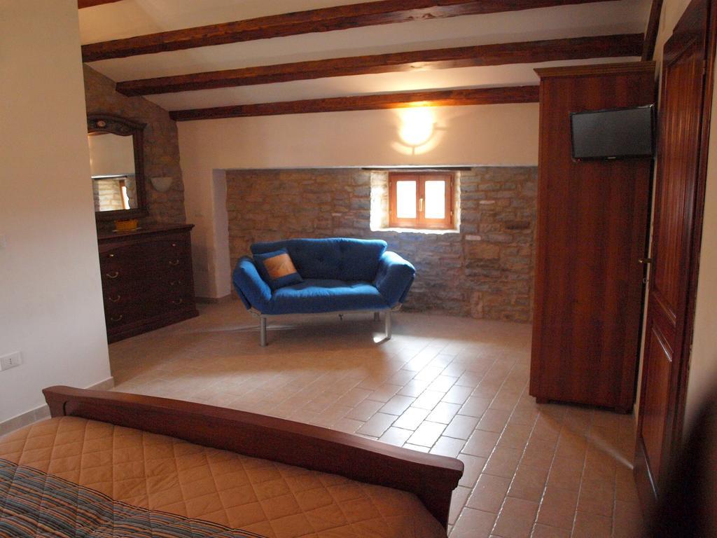 Al Merlo Olivo, Rural Istrian House Buje Luaran gambar